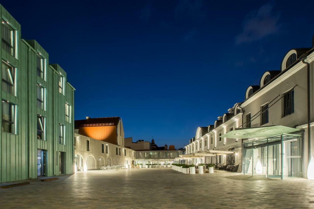 Hotel Pacai, Vilnius, A Member Of Design Hotels المظهر الخارجي الصورة The new campus of the University of Novi Sad