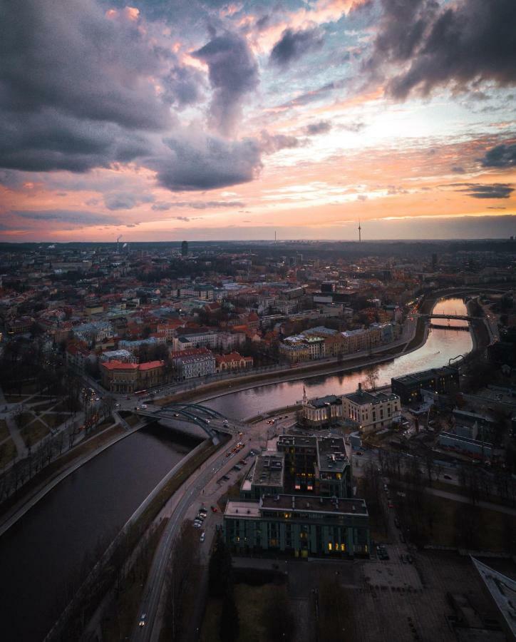 Hotel Pacai, Vilnius, A Member Of Design Hotels المظهر الخارجي الصورة Vilnius skyline
