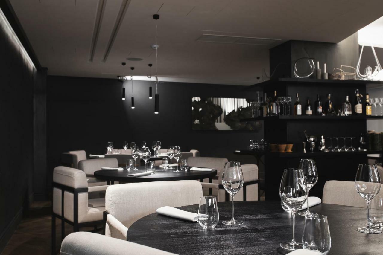 Hotel Pacai, Vilnius, A Member Of Design Hotels المظهر الخارجي الصورة Restaurant AOC