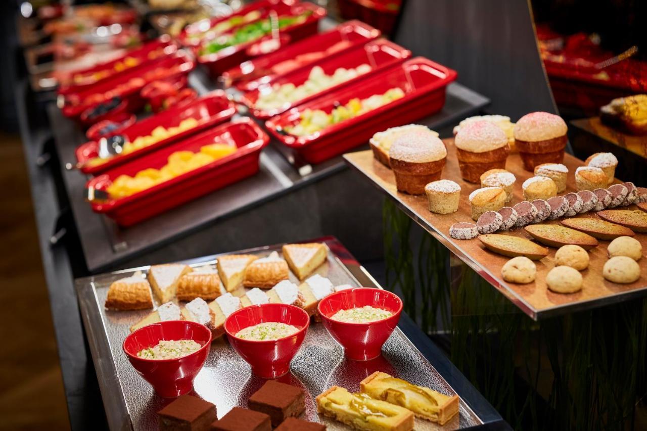 Hotel Pacai, Vilnius, A Member Of Design Hotels المظهر الخارجي الصورة A buffet at a hotel