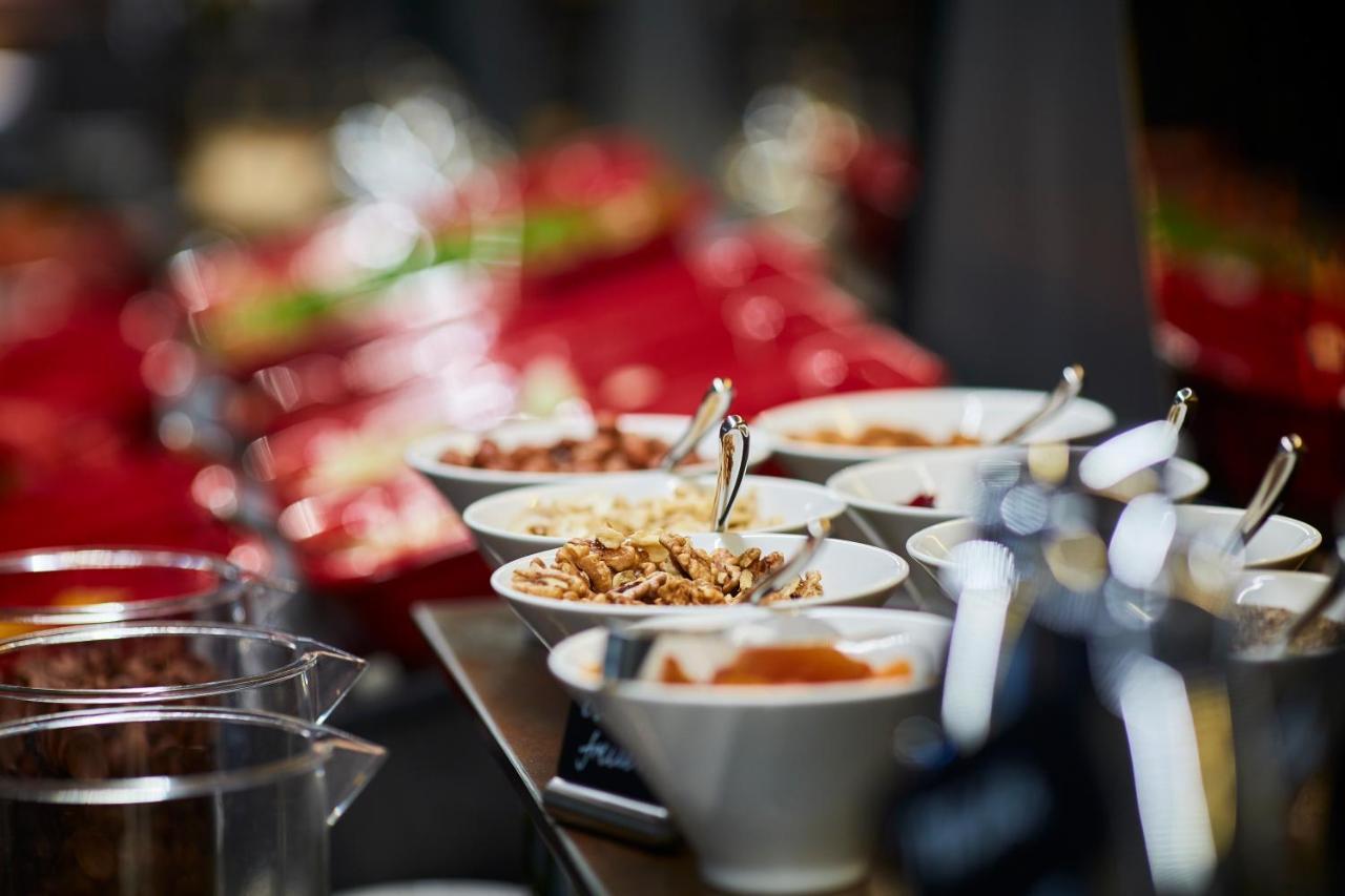 Hotel Pacai, Vilnius, A Member Of Design Hotels المظهر الخارجي الصورة A selection of garnishes
